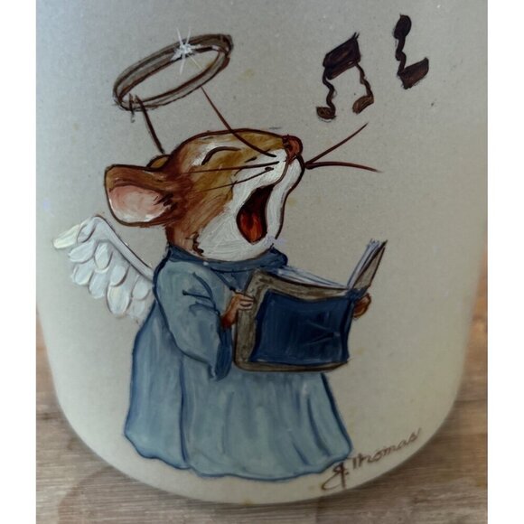 Robinson RRP Hand Painted 2qt High Jar Crock Church Choir Mouse Angel Roseville - Picture 2 of 4